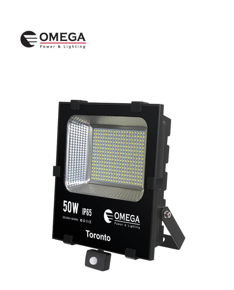 פנס הצפה מקצועי TORONTO עם גלאי תנועה שחור 50W
